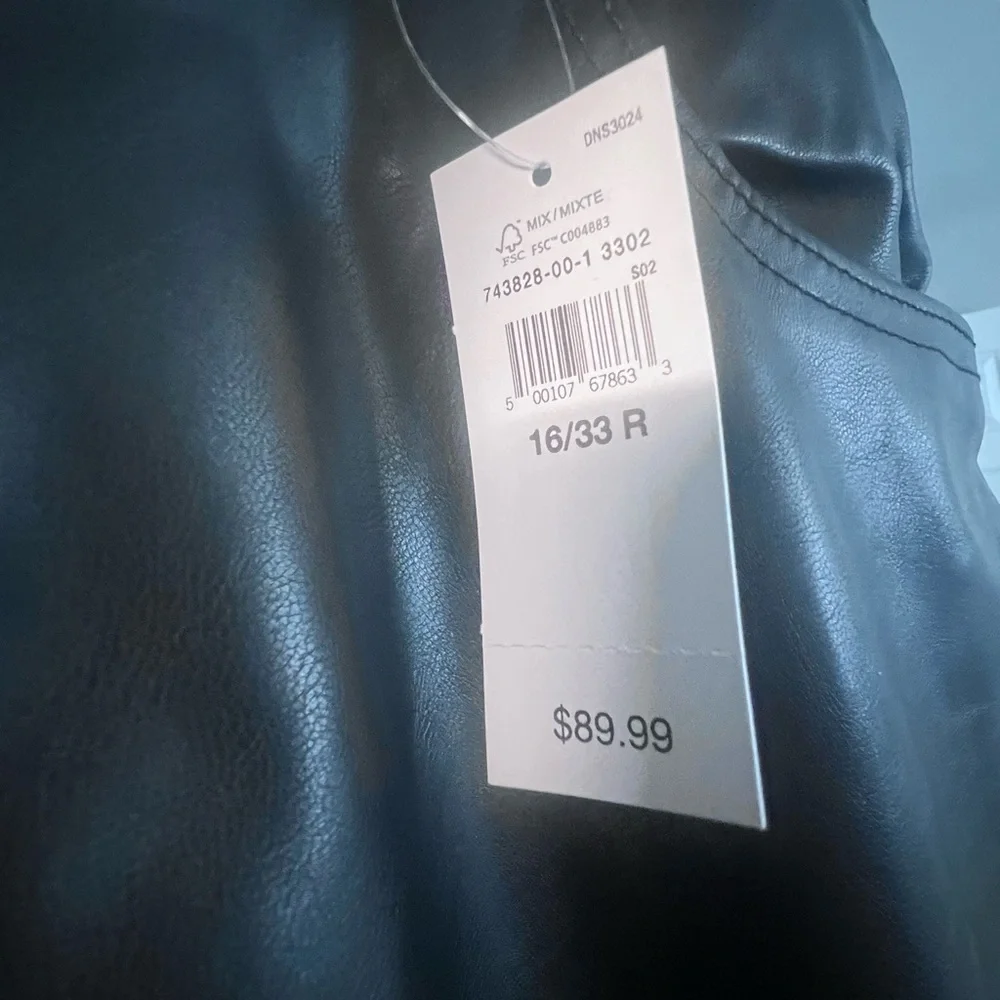 NWT Vegan Leather Vintage Slim Pants - Picture 4 of 6